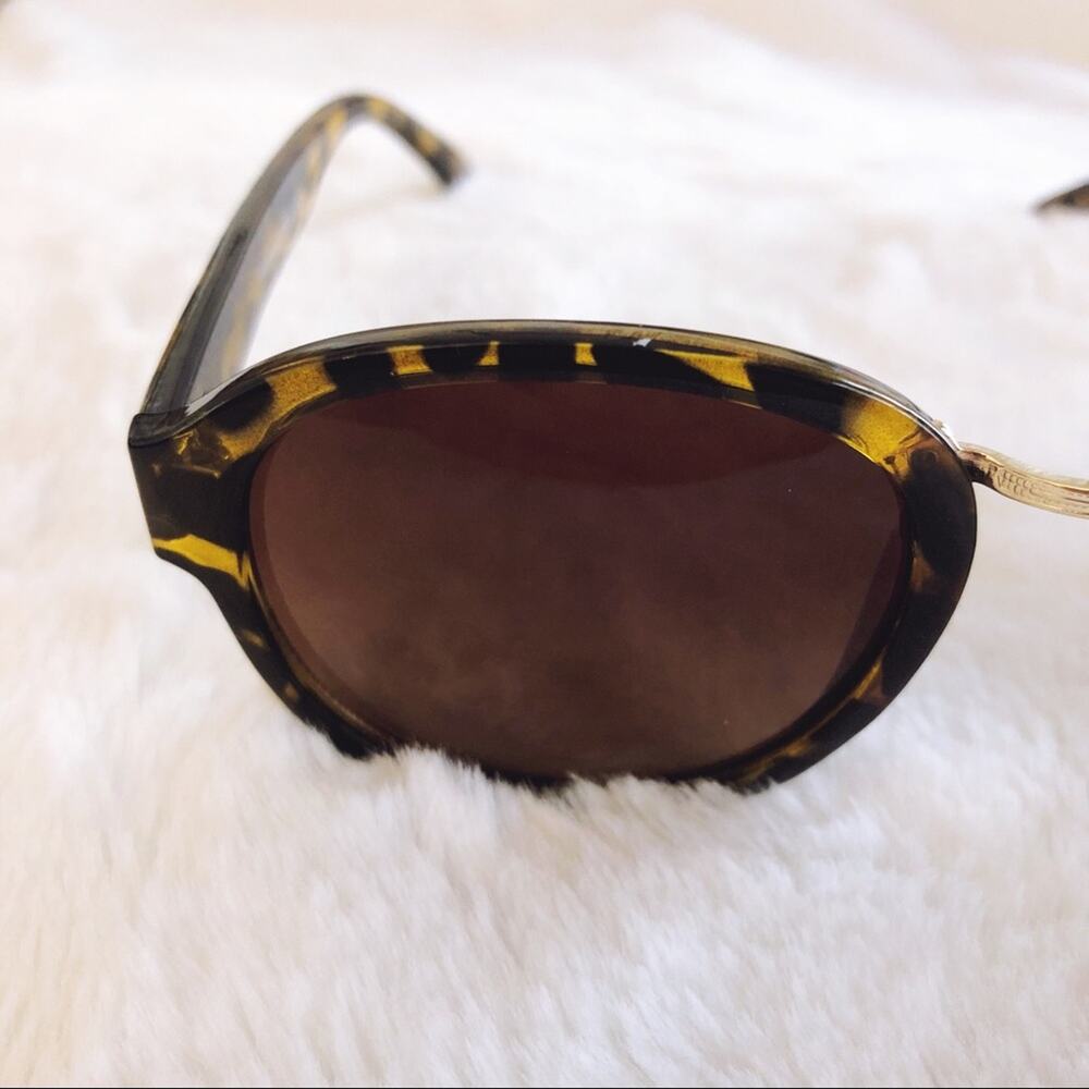 Mya Tortoise Brown Round Fashion Sunglasses - Picture 8 of 9